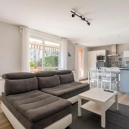 Appartement Granges En Rez-de-jardin Pour 4 Voyageurs Lyon