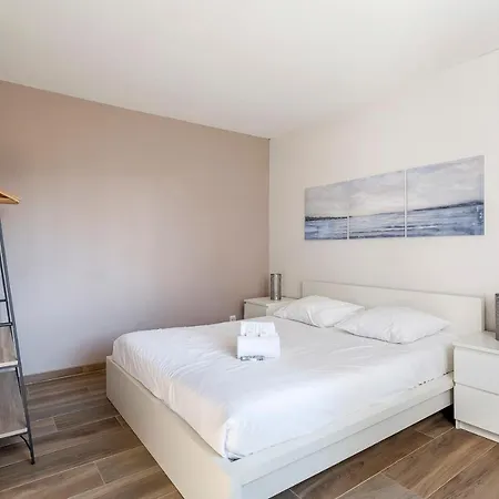 Appartement Granges En Rez-de-jardin Pour 4 Voyageurs *