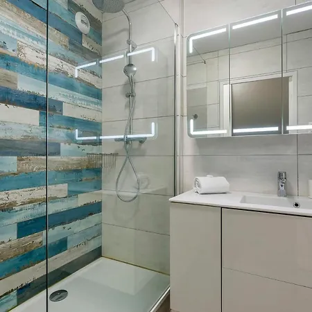 Granges En Rez-de-jardin Pour 4 Voyageurs Appartement *